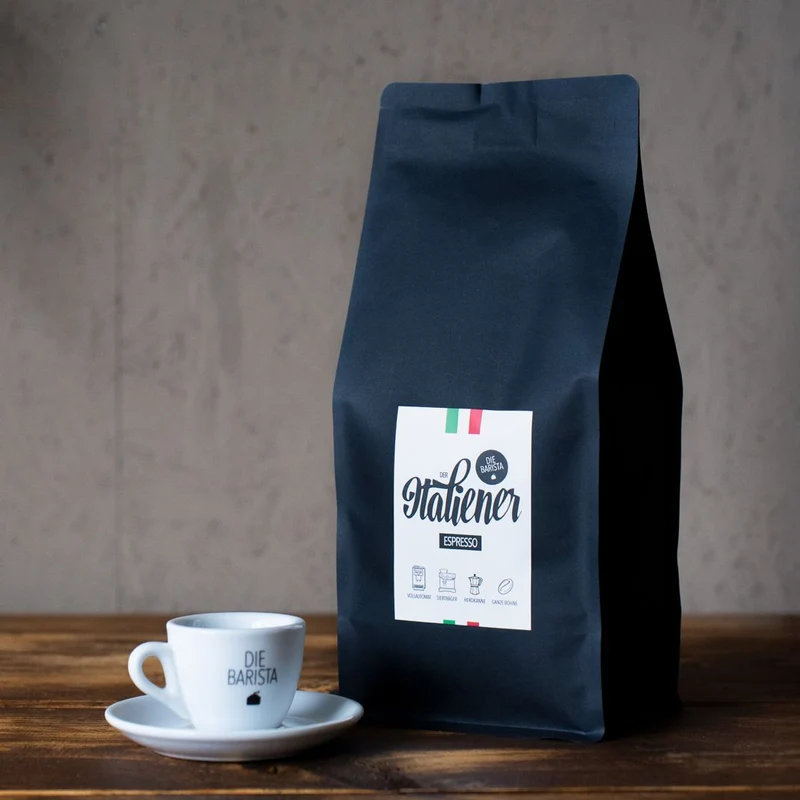 Der Italiener Espresso + Tasse