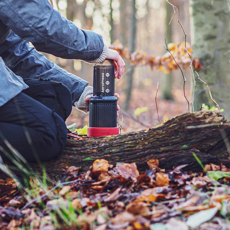 AeroPress Coffee Maker - Go inkl. 100 Papierfilter