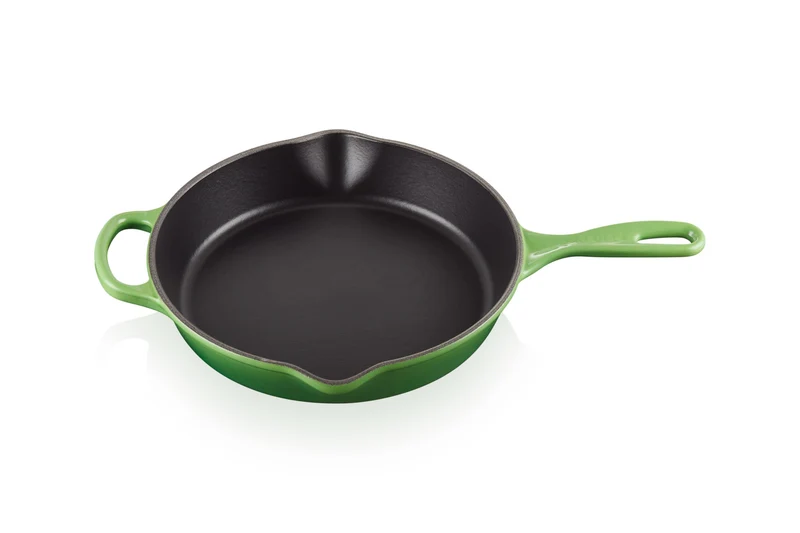Le Creuset Signature Hohe Brat- und Servierpfanne aus Gusseisen, für alle Herdarten und Backöfen, 26