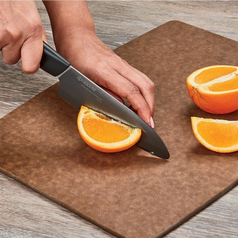 KYOCERA FK-140BK-BK Gen Black Serie Santoku Messer aus Keramik, Kunststoffgriff, 14 cm, schwarz, Sch