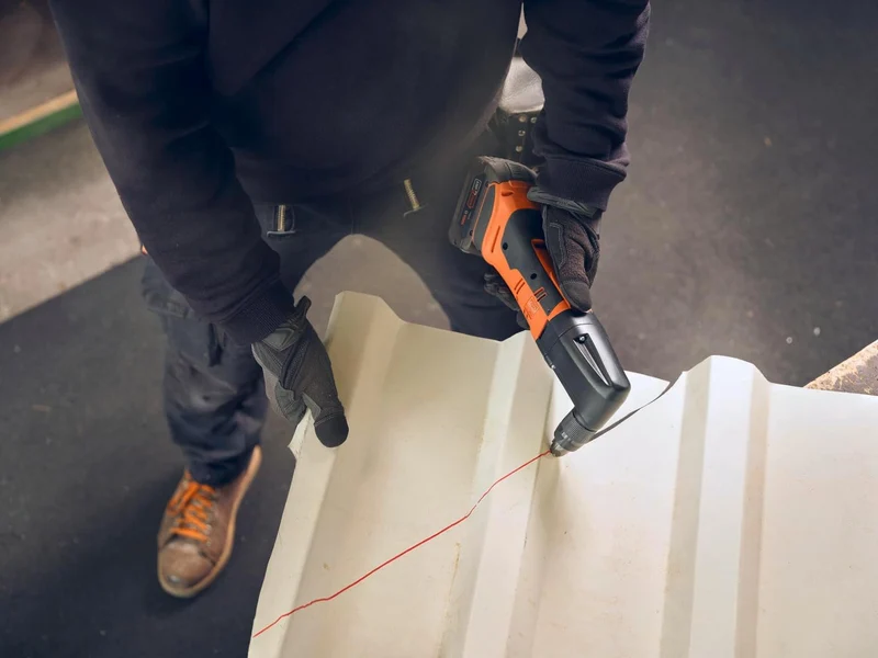 Fein Akku-Knabber ABLK 18 1.3 CSE AS (für Dach- / Fassadenbau, geeignet für Wellbleche bis zu 1,3 mm