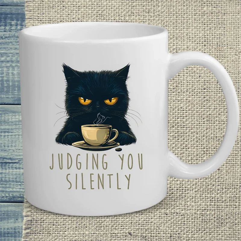 Judging you silently - Tasse