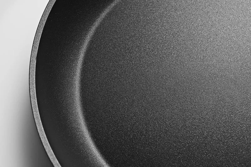 EVA SOLO | Sautierpfanne Ø24 Nordic Kitchen | Aufgrund des leichten Materials leicht anzuwenden | Bl