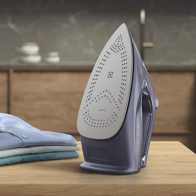 Electrolux Refine Bügeleisen 600 Modell E6SI1-4MN, Dampfbügeleisen mit 3-Positions-automatische Absc