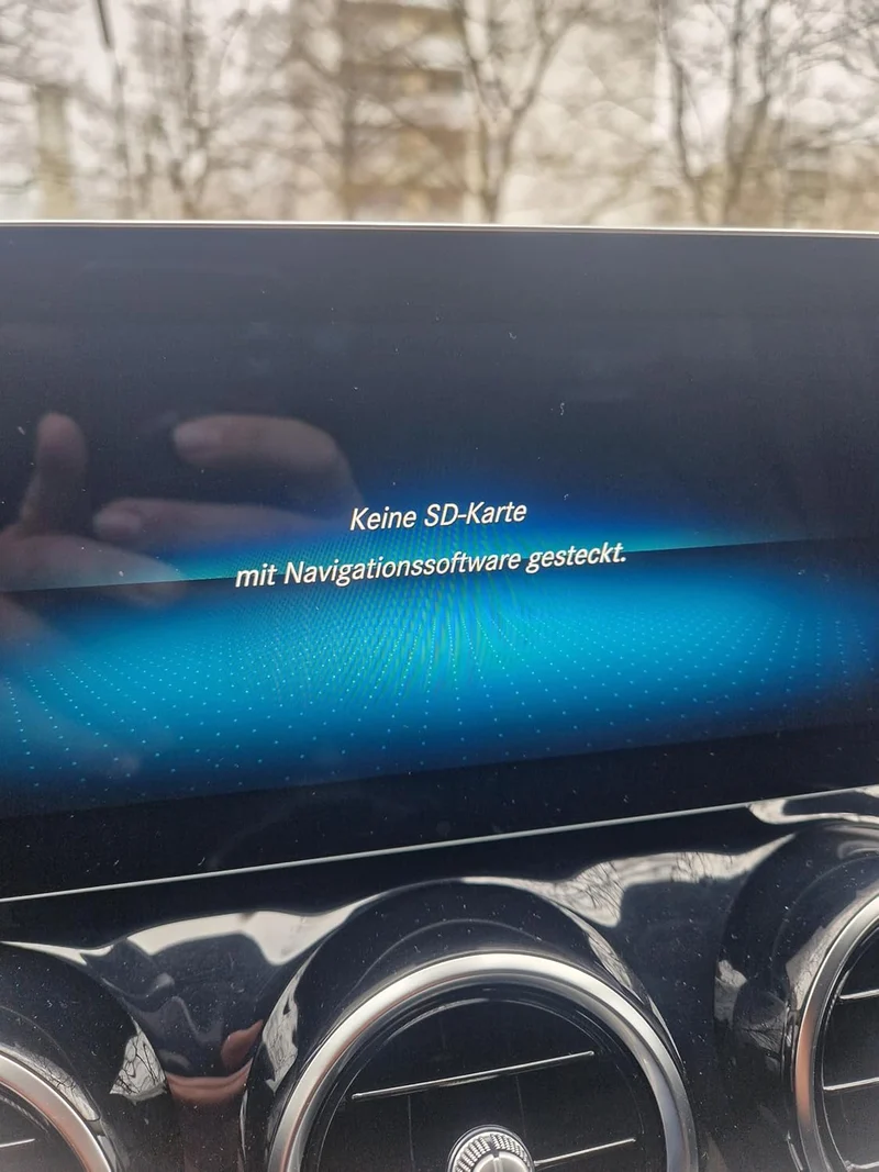 Kartenaktualisierung (GPS-Navigation) - Europa v13 2025/2026 kompatibel mit Mercedes Garmin MAP Pilo