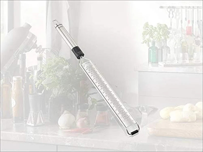 Leifheit Microcut Reibe grob, Microcut steht für extra scharfe und langlebige Klingen, rostfreier Ed