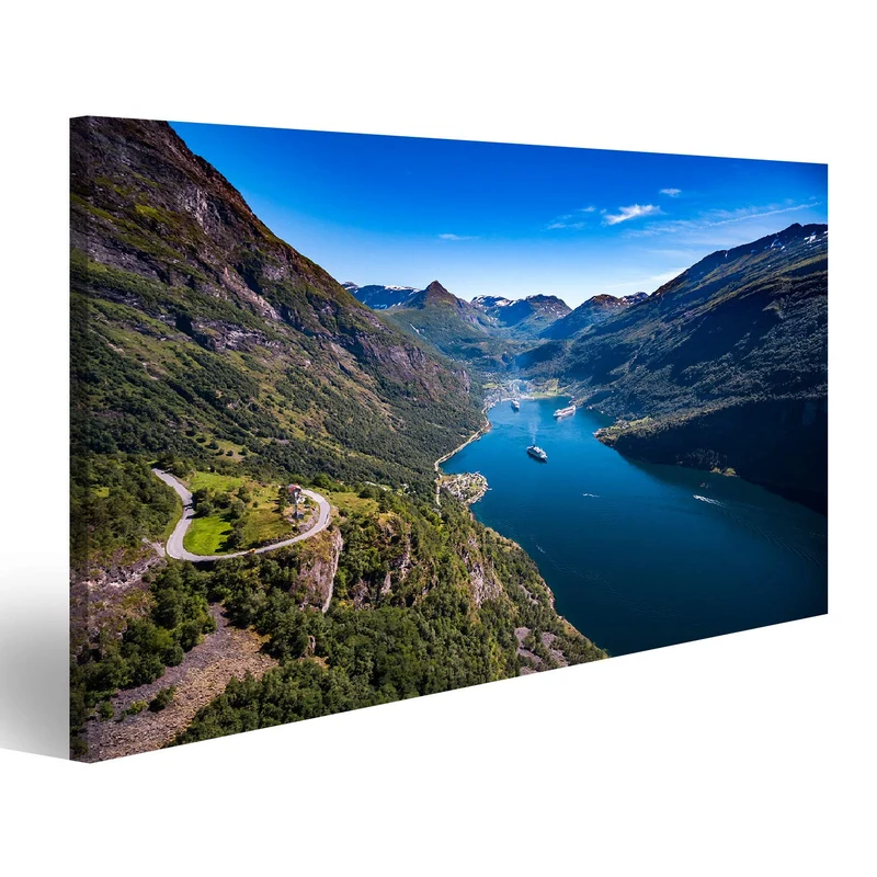 Bild auf Leinwand Geiranger Fjord Schöne Natur Norwegen Luftaufnahmen Storfjord (Grosser Fjord) Wand
