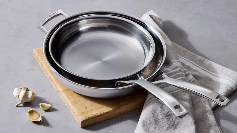 Le Creuset Unbeschichtete Bratpfanne aus 3-ply Edelstahl, Ø 24 cm, 96200224001100 24 cm Unbeschichte