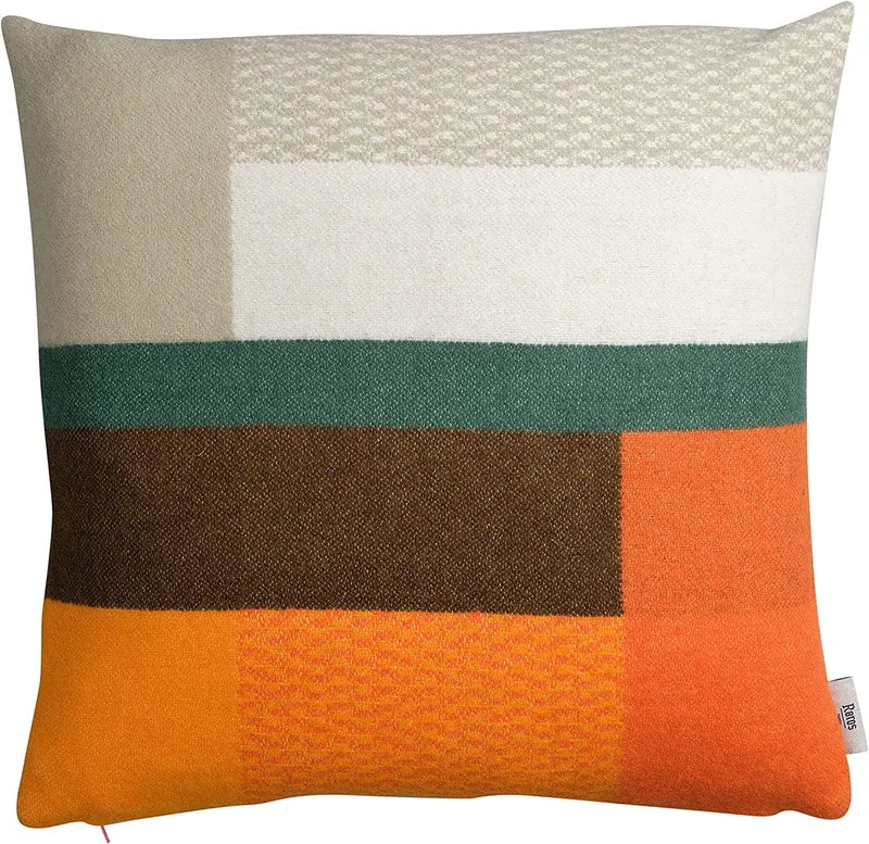 RØROS TWEED - Mikkel - Kissen aus norwegischer Lammwolle - Design von Kristine Five Melvær - Kissenm