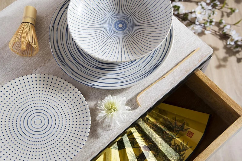 Excelsa Hanami Tafelservice 18-teilig, Keramik, Weiss und Blau