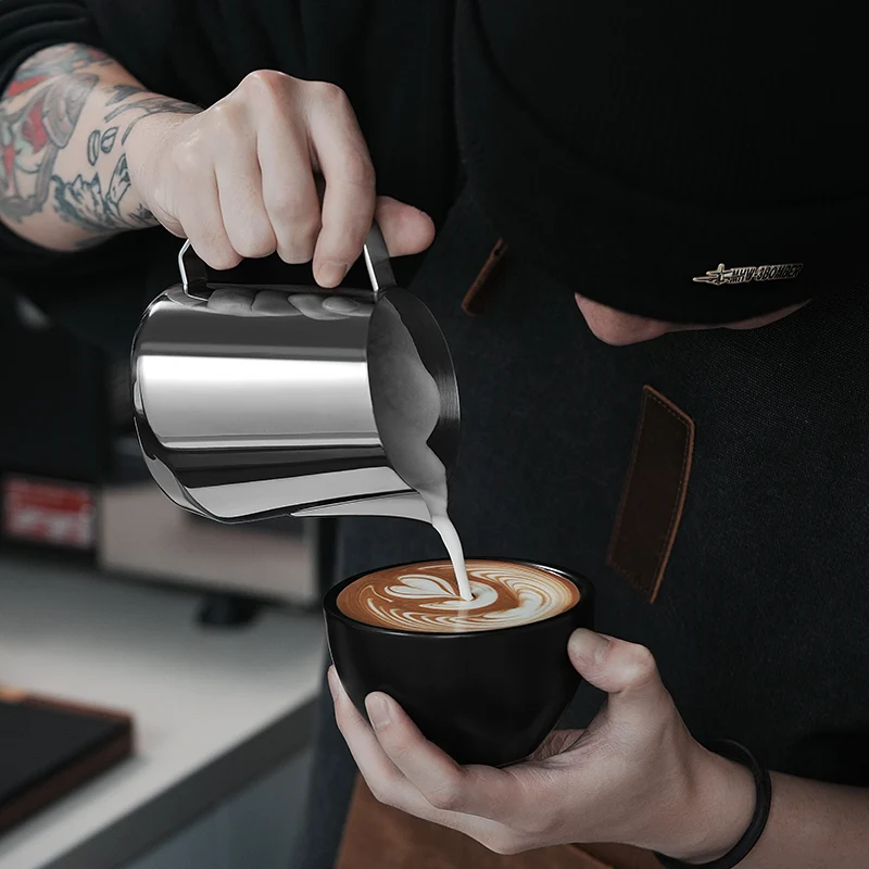 MHW-3BOMBER GT Milk Pitcher Glossy Grey