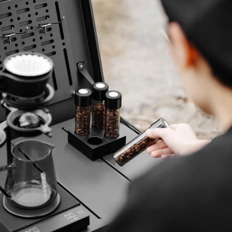 MHW-3BOMBER Energy Bottle & Magnetic Cellar Stand