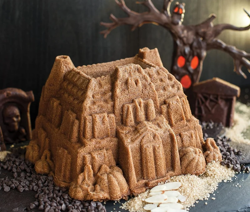 Nordic Ware Haunted Manor Gugelhupfform, Haunted Manor Gugelhupf