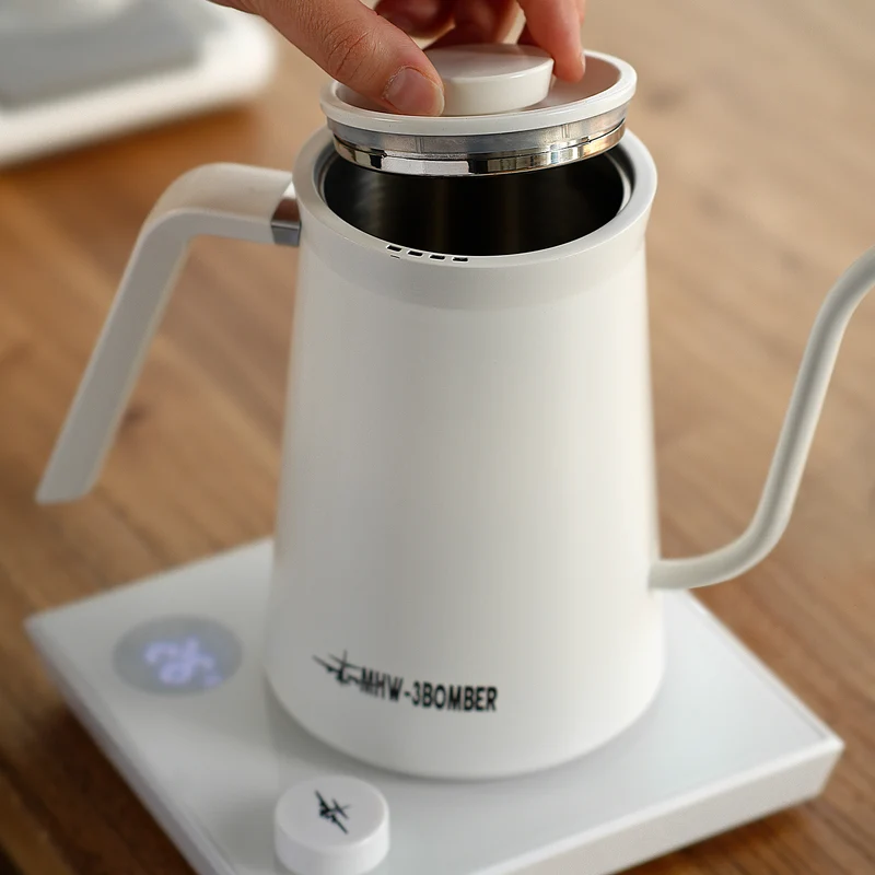 MHW-3BOMBER Assassin Gooseneck Electric Kettle