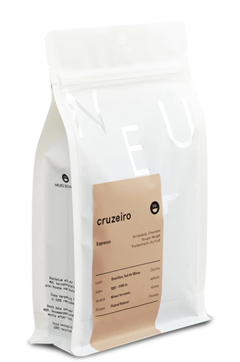 Neues Schwarz Cruzeiro Espresso
