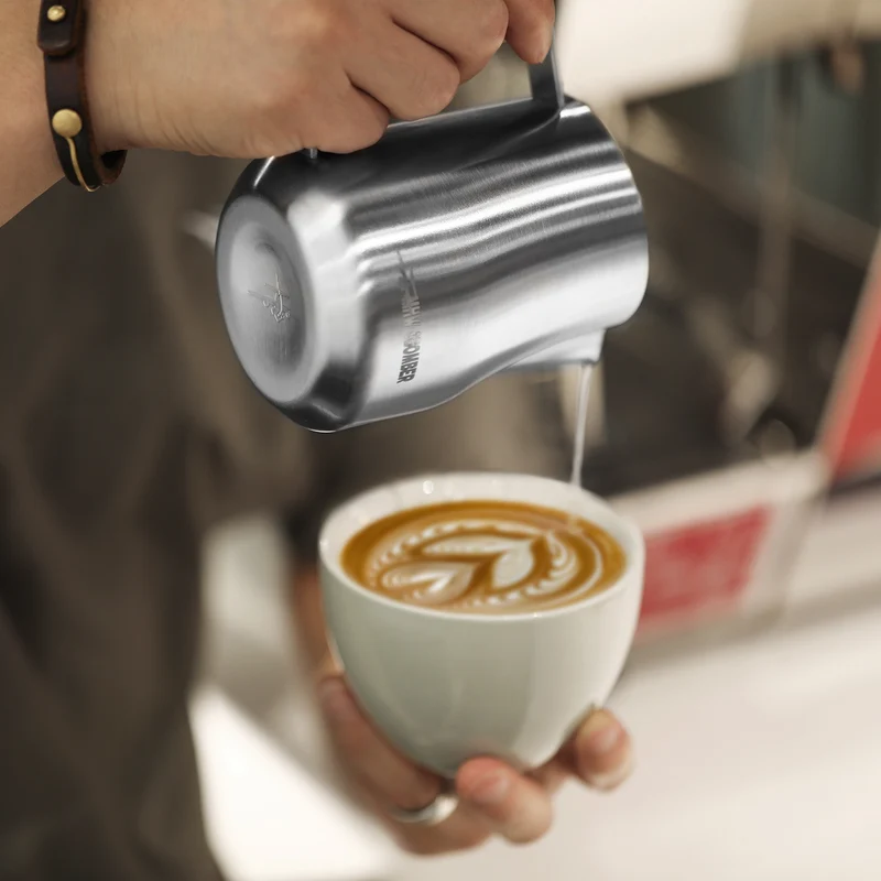 MHW-3BOMBER Turbo Milk Pitcher Glossy Grey