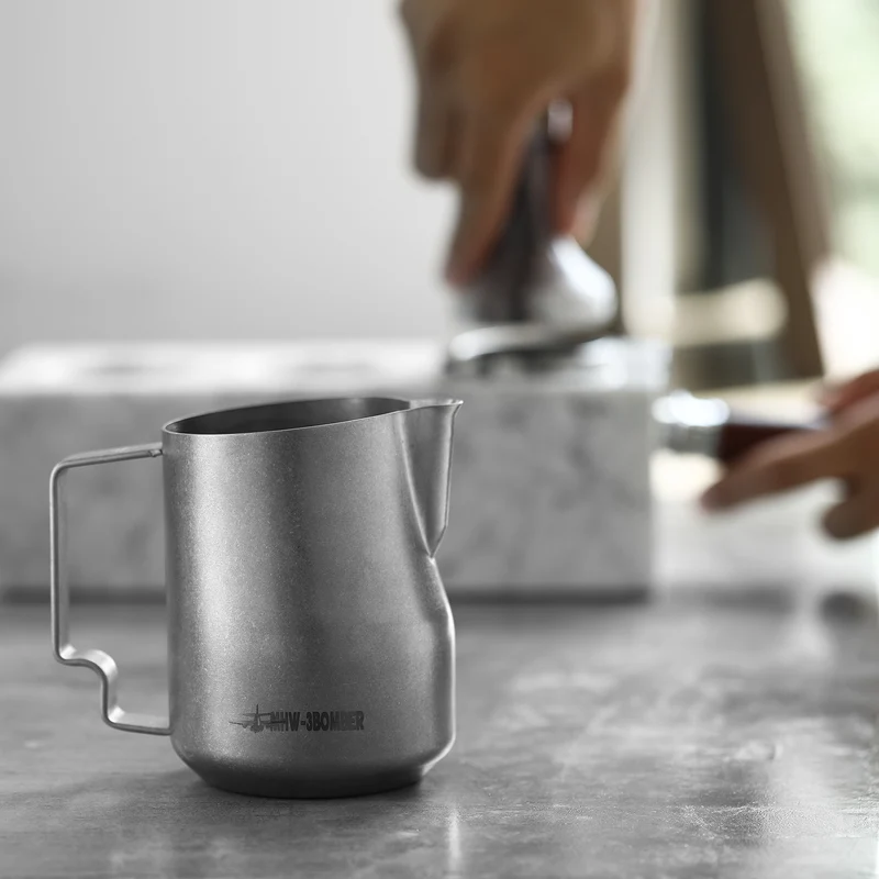 MHW-3BOMBER Turbo Milk Pitcher Silver Spot