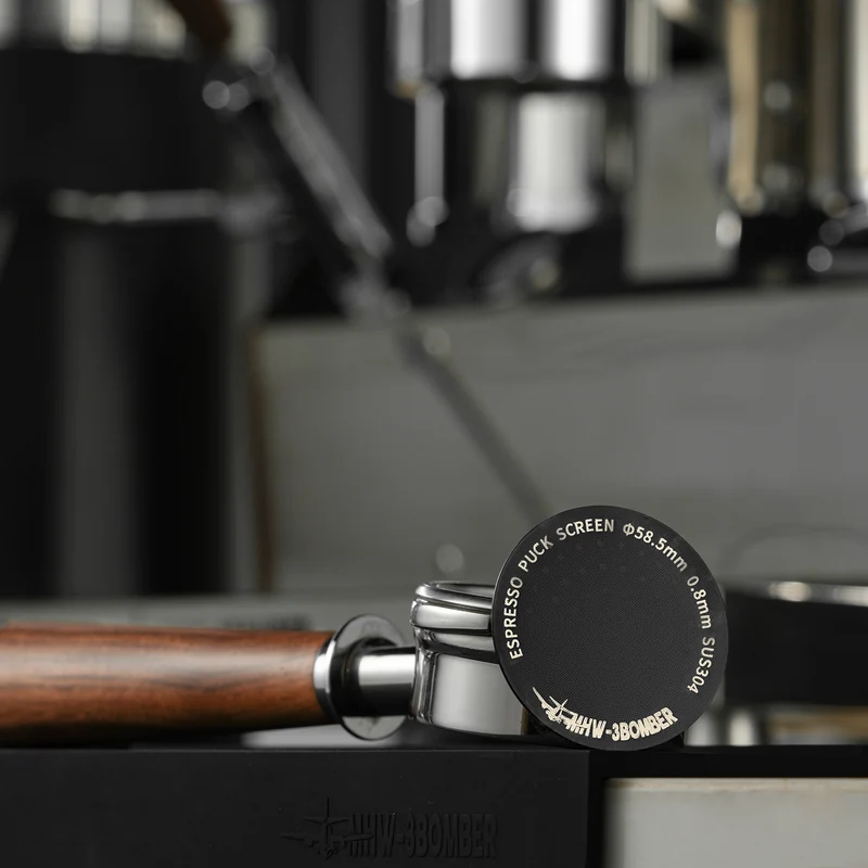 MHW-3BOMBER Espresso Puck Screen Titanium Plated Black 51/53.35 mm