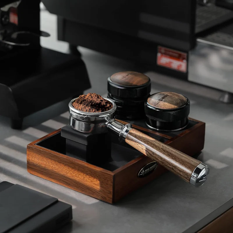 MHW-3BOMBER Bottomless Portafilter for Lamarzocco/E61