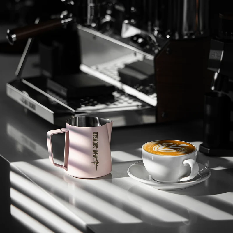 MHW-3BOMBER Latte Art Pitcher 5.0 Pink