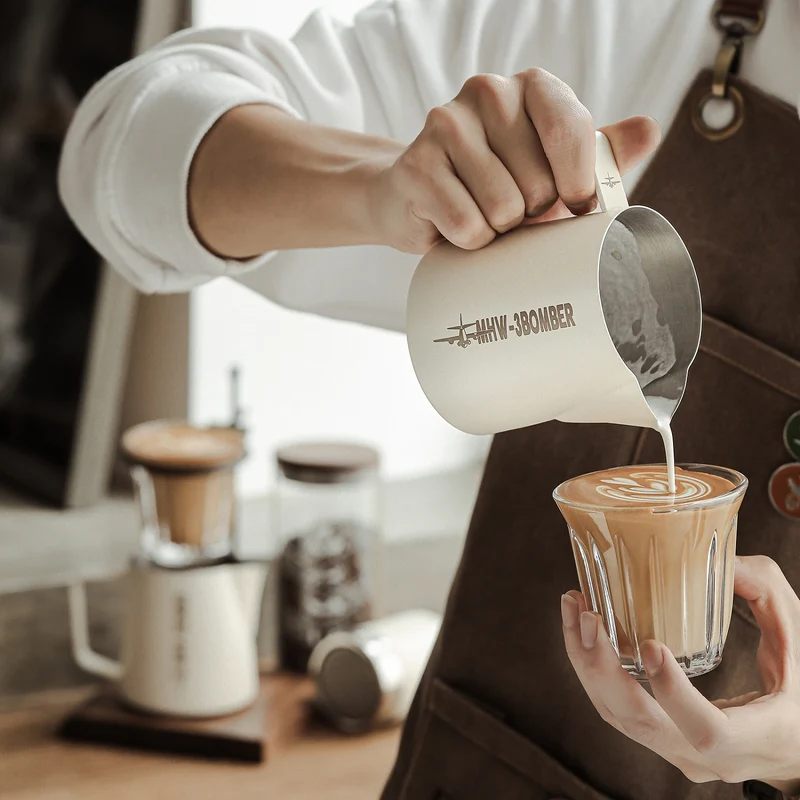 MHW-3BOMBER Latte Art Pitcher 5.0 White
