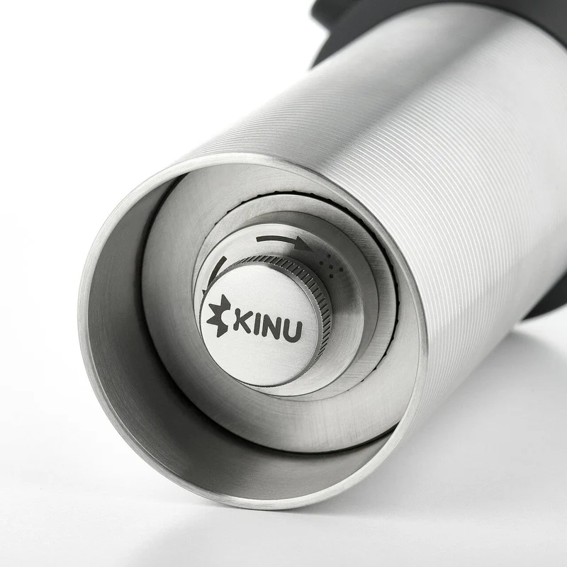 Kinu Saturn Black - manuelle Gewürzmühle