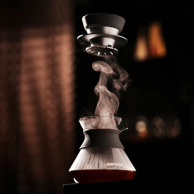 MHW-3BOMBER Aroma Coffee Server WBrC Champion Collaboration