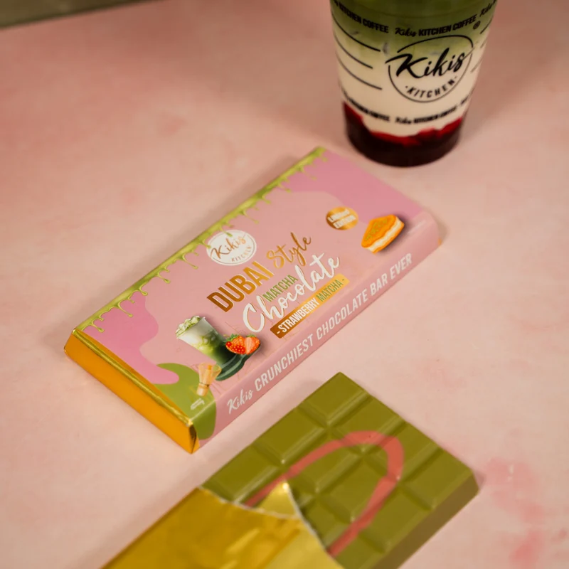 Kikis Dubai Style Chocolate - Strawberry Matcha 🍫