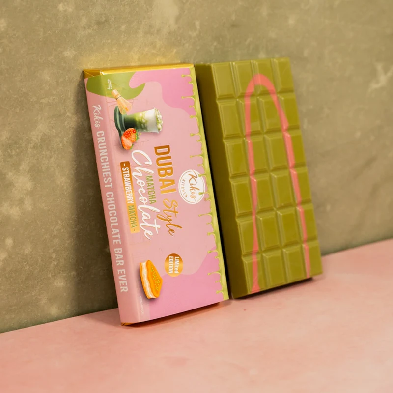 Kikis Dubai Style Chocolate - Strawberry Matcha 🍫