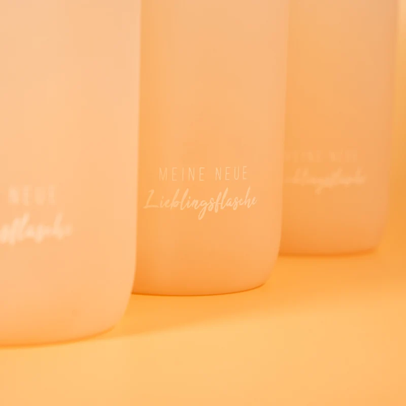 Kikis Tritan-Trinkflasche beige / Lieblingsflasche 900 ml