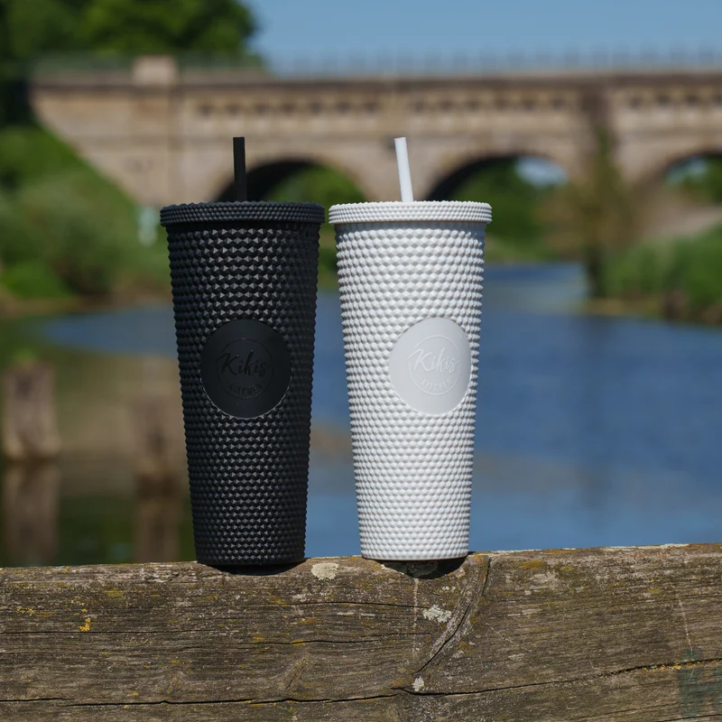 Neu: Kikis Coffee To Go Becher - Tumbler Cold Cup Bling - Black Edition