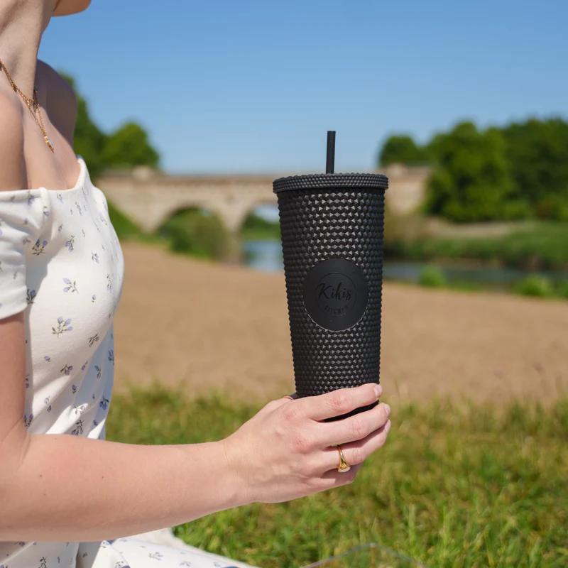 Neu: Kikis Coffee To Go Becher - Tumbler Cold Cup Bling - Black Edition