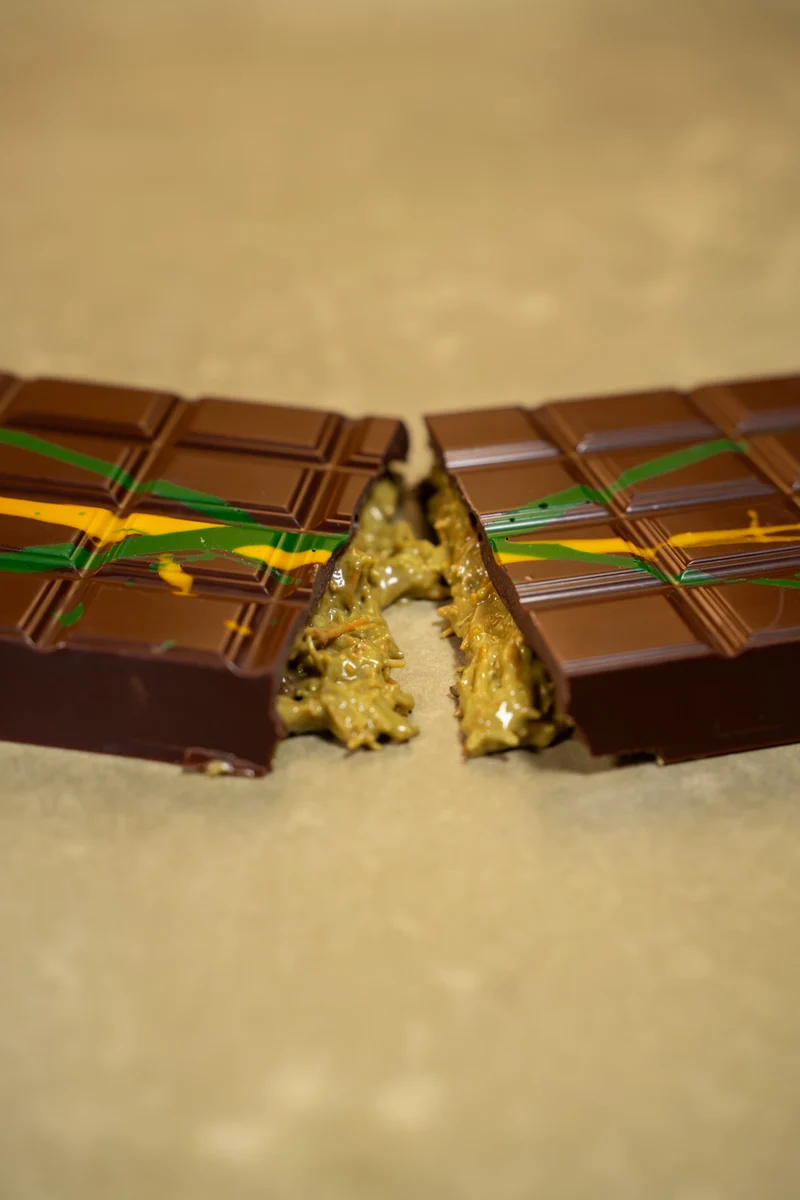Kikis Dubai Style Dark Chocolate - PISTACHIO 🍫