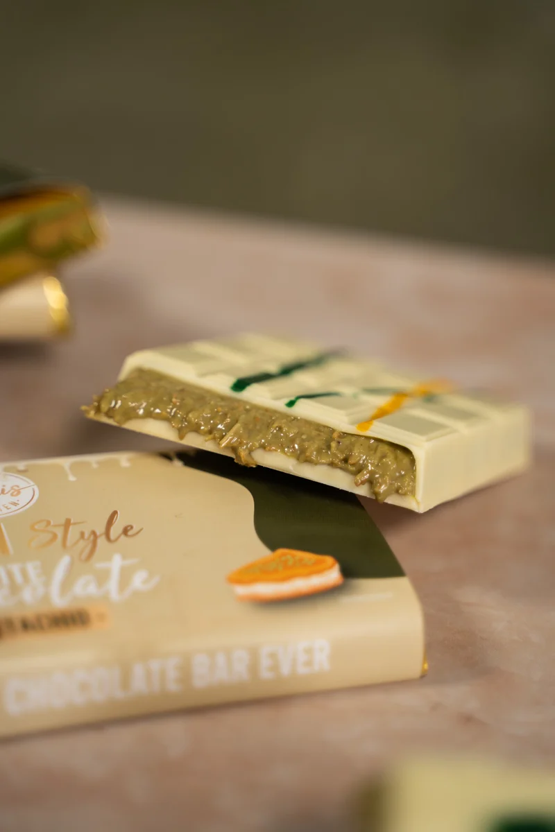 Kikis Dubai Style White Chocolate - PISTACHIO 🍫